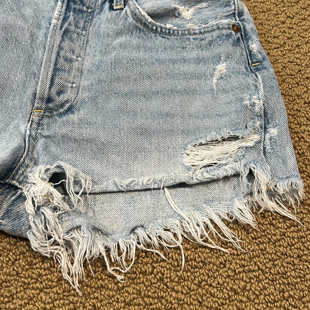 AGOLDE Women's Parker Vintage Distressed Denim Shorts size 25 Button Fly - Picture 11 of 14
